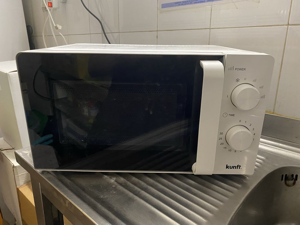 Micro Ondas 20L