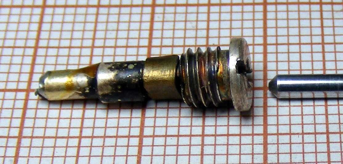 Złącze srebrzone DAMSKIE na pin fi-2mm komputera ODRA -cena 50 sztuk