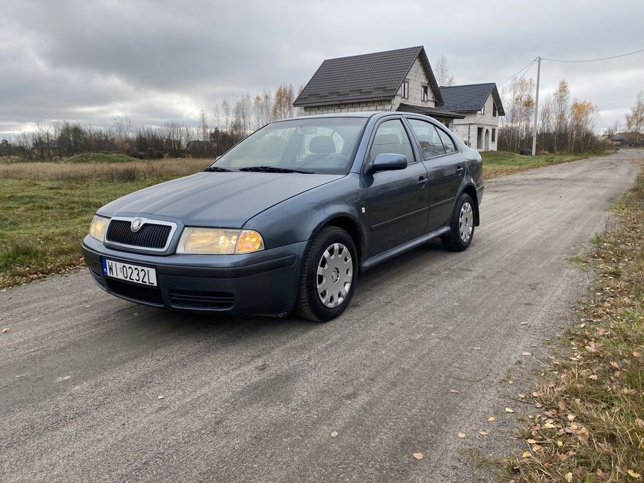 Продам Шкоду 1.9 дизель 2003 року нерозмитнена