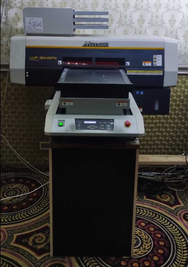 Продам УФ принтер Mimaki UJF-3042FX в гарному стані
