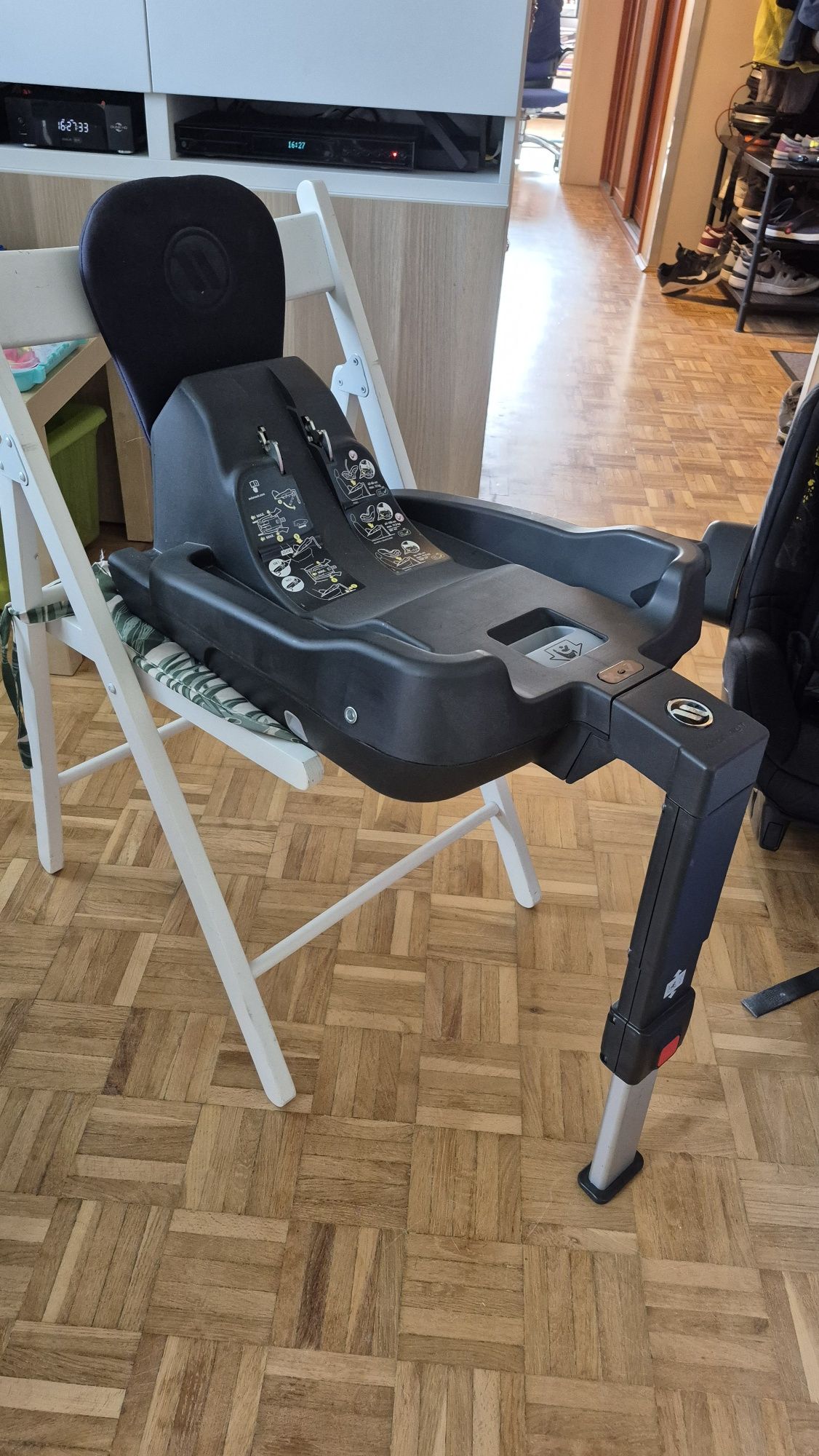 Avionaut AeroFIX RWF z bazą