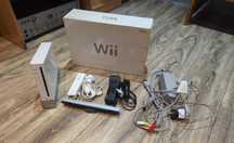 Nintendo Wii [softmod] - 2 piloty z nunchuckami