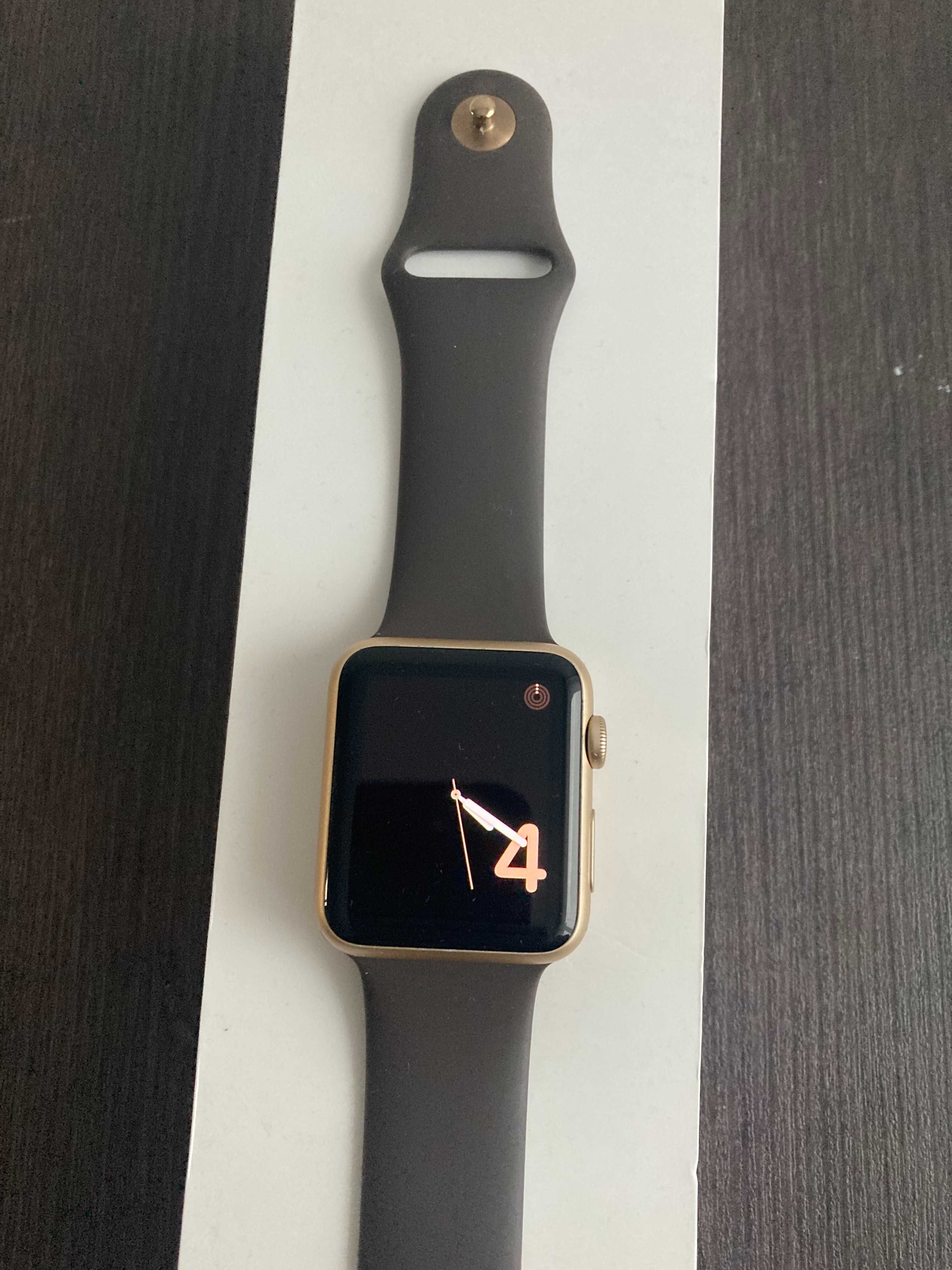 Apple Watch seria 1 42 mm Gold