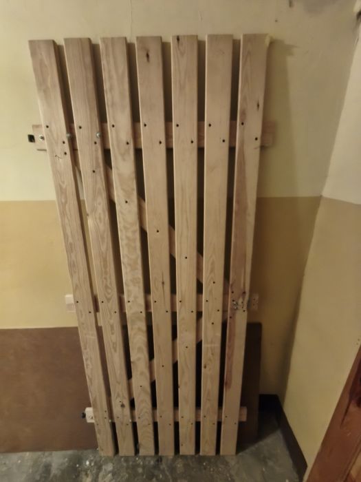 Drzwi sztachetowe drewniane - piwnica 200x80