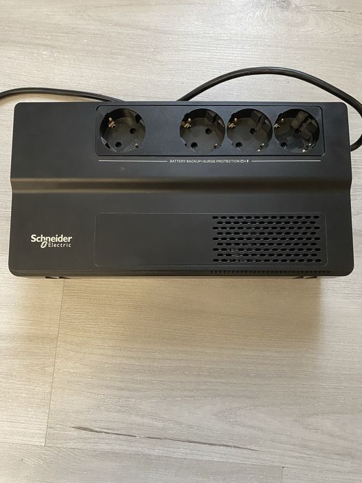 Лінійно-інтерактивне ДБЖ Easy UPS 650V Schneider Electric