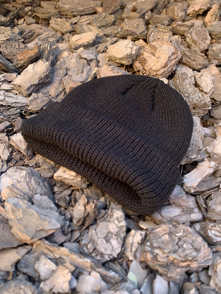 Нова шапка біні у чорному кольорі, шапка beanie, коротка шапка