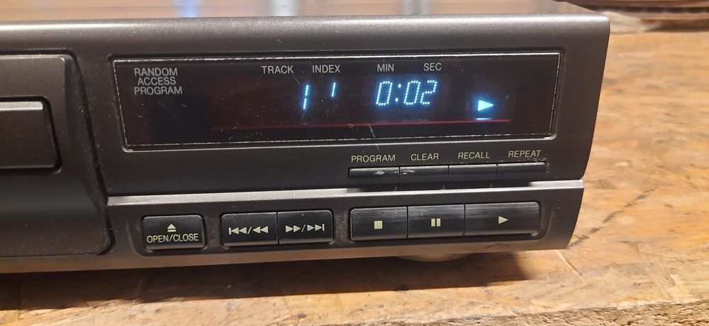 Sprzedam CD technics SL-PG390