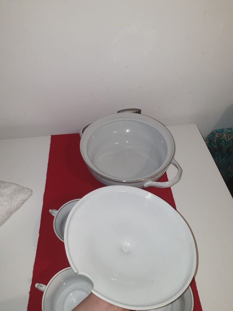 Włocławek zastawa waza porcelana 4 bulionówki sosjerk komplet obiadowa
