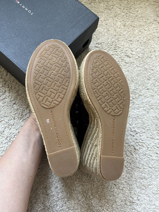 Koturny Tommy Hilfiger r.38