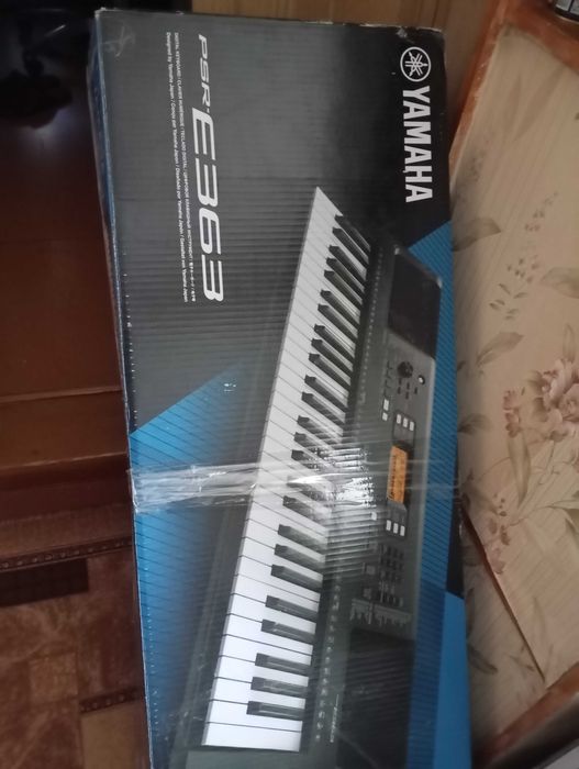 Синтезатор Yamaha PSR E363