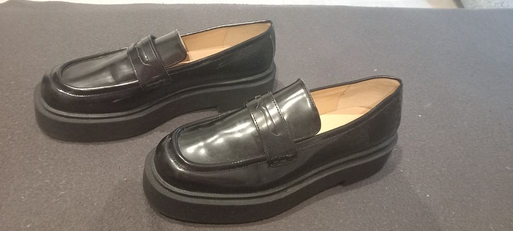 Chunky leather loafers, mokasyny rozm. 42