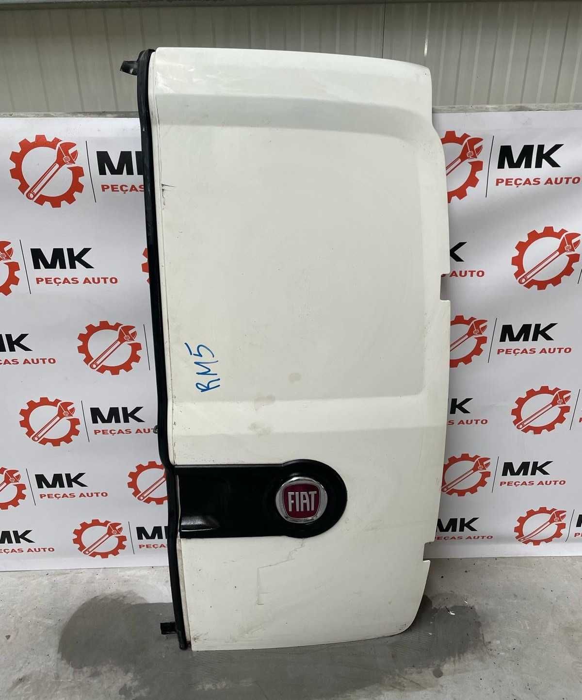 Porta traseira direita Fiat Doblo/Opel Combo 2015