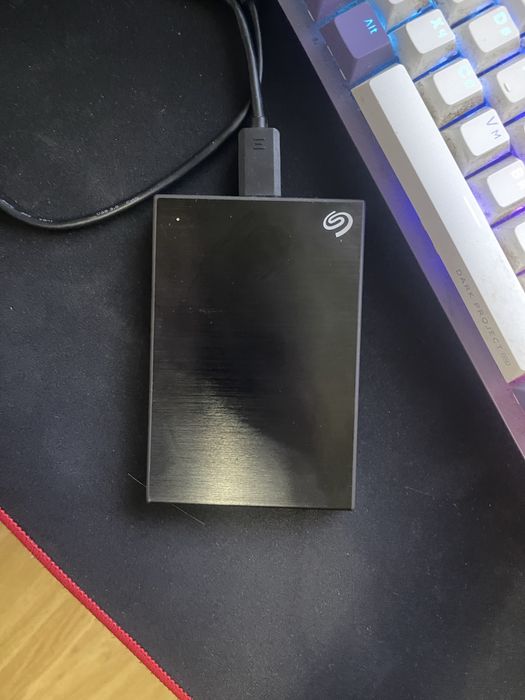 внешний жесткий диск Seagate one touch 2TB