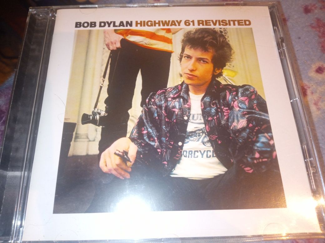 Bob Dylan.   Highway 61 Revisited  (Remastered)