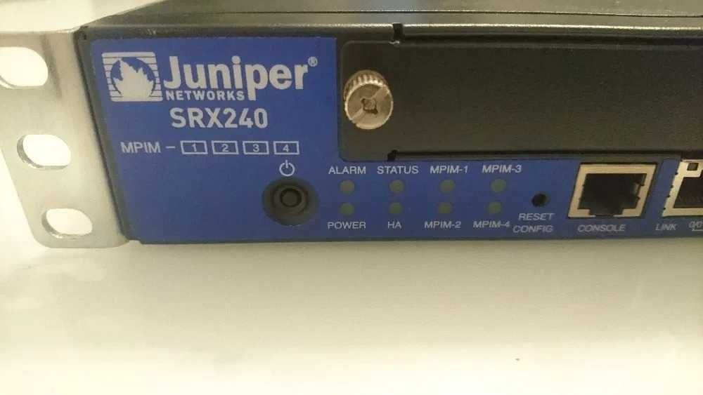 JUNIPER SRX240H2 Network Firewall 16-port, Rzeszów, Faktura VAT