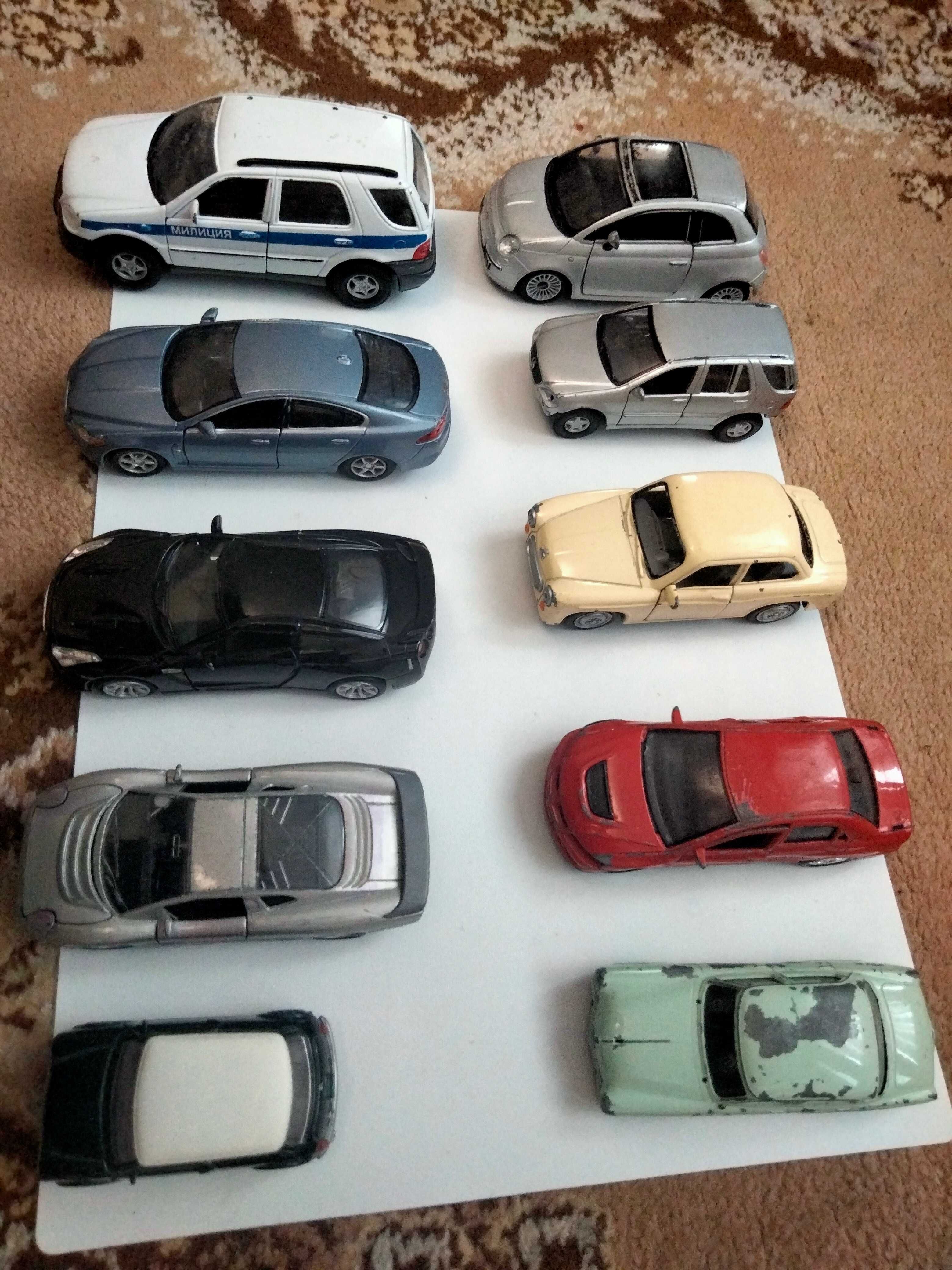 Колекційні масштабні моделі авто, модельки, машинки 1:32 - 1:43