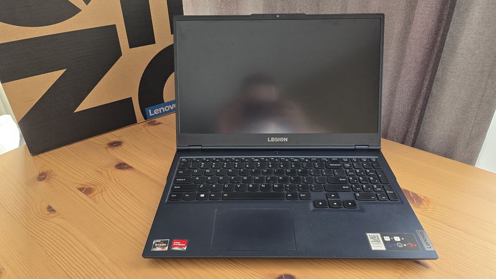 Laptop Lenovo Legion 5 15ACH6H. Ryzen 7 5800H RTX 3060 32GB 1TB