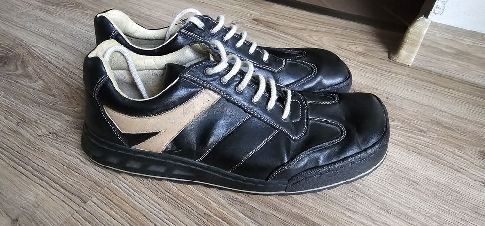Rieker męskie skórzane buty męskie rozmiar 42,5 wkładka 27cm używane