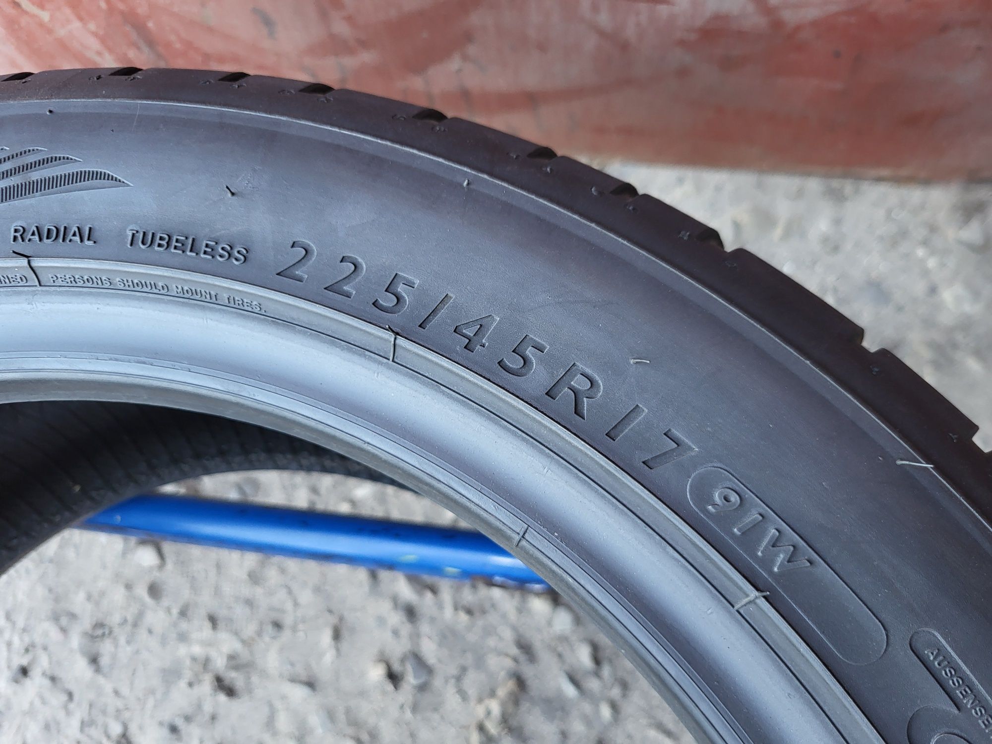 225/45/17 R17 Dunlop SP Sport Maxx RT 2шт ціна за 1шт літо шини