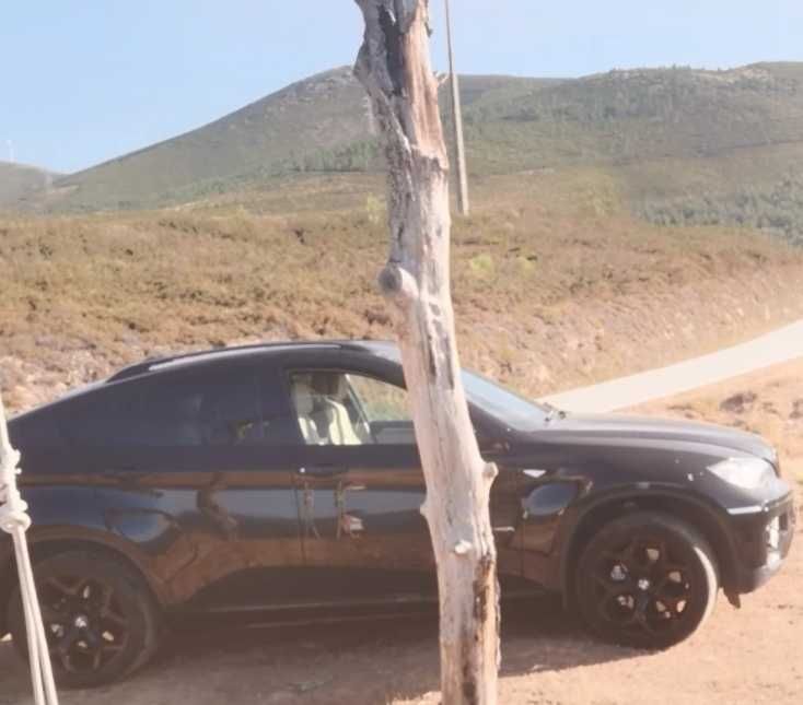 X6 35xdrive De garagem