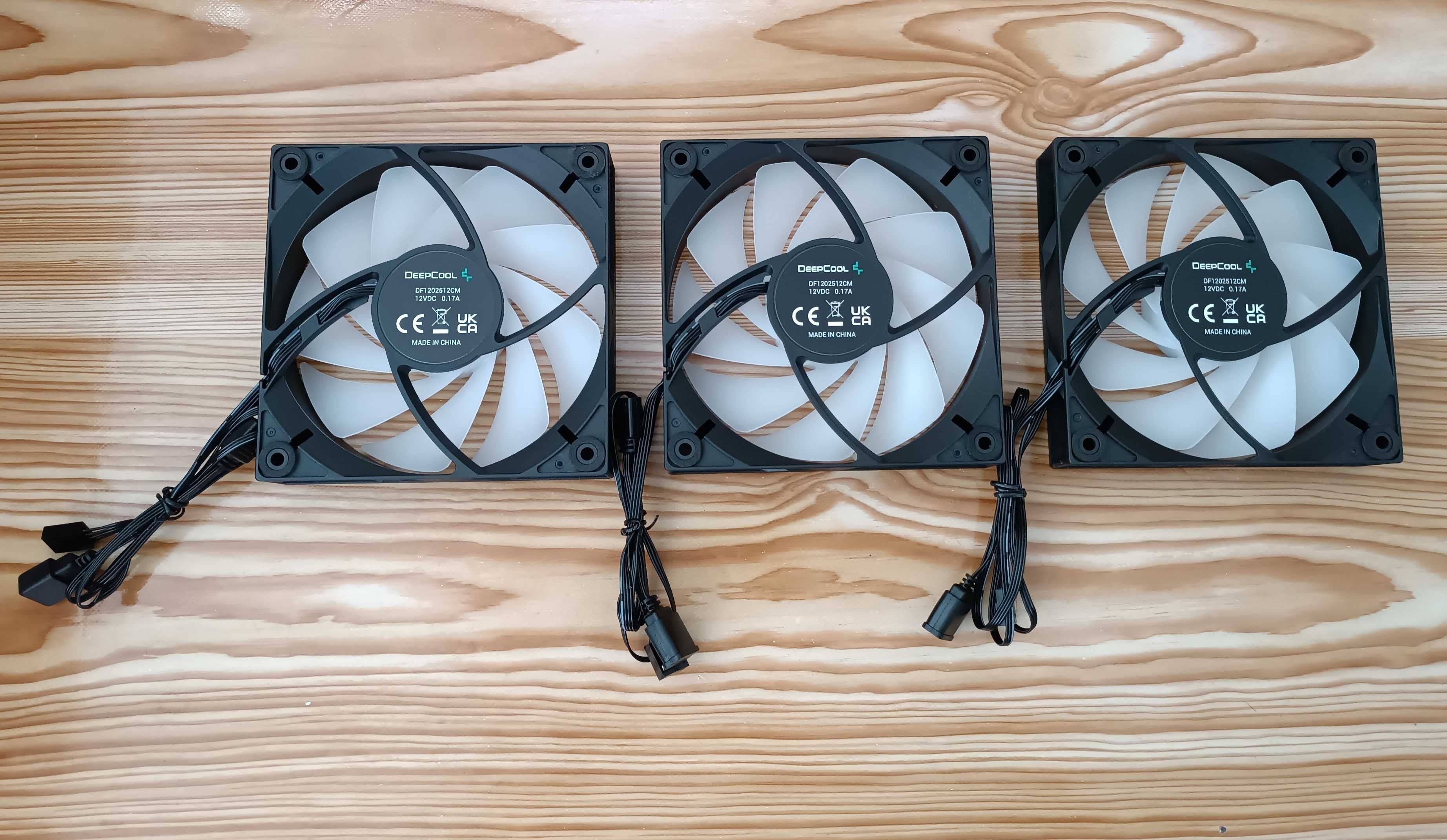 НОВЫЙ Набор вентиляторов DeepCool DF120 3 in 1 OEM + PWM Fan Splitter