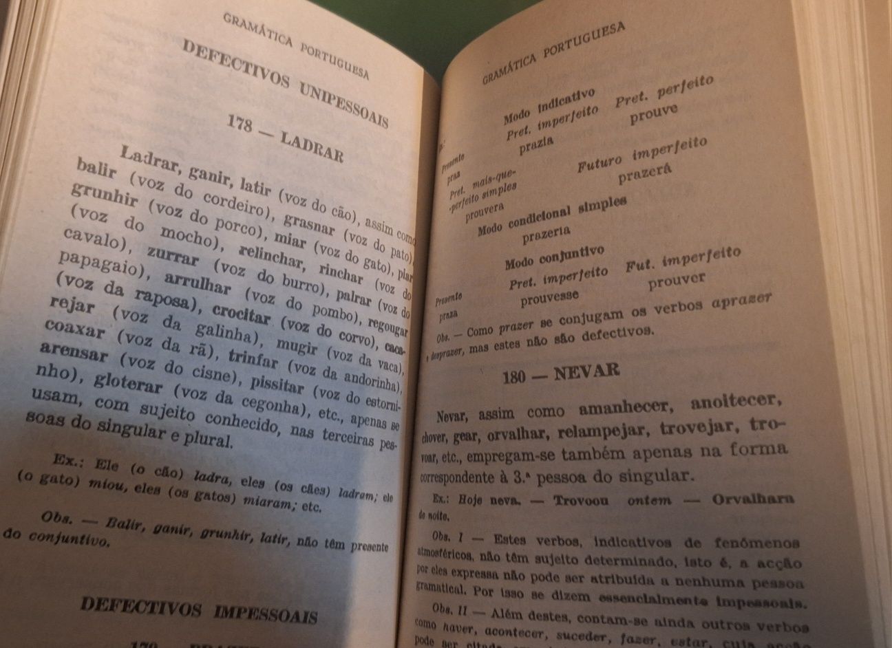 Gramática Portuguesa anos 40