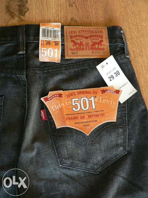 LEWI'S 501 . Nowe . Straight Leg . Rozmiar : 29/30 . . Oryginalne .