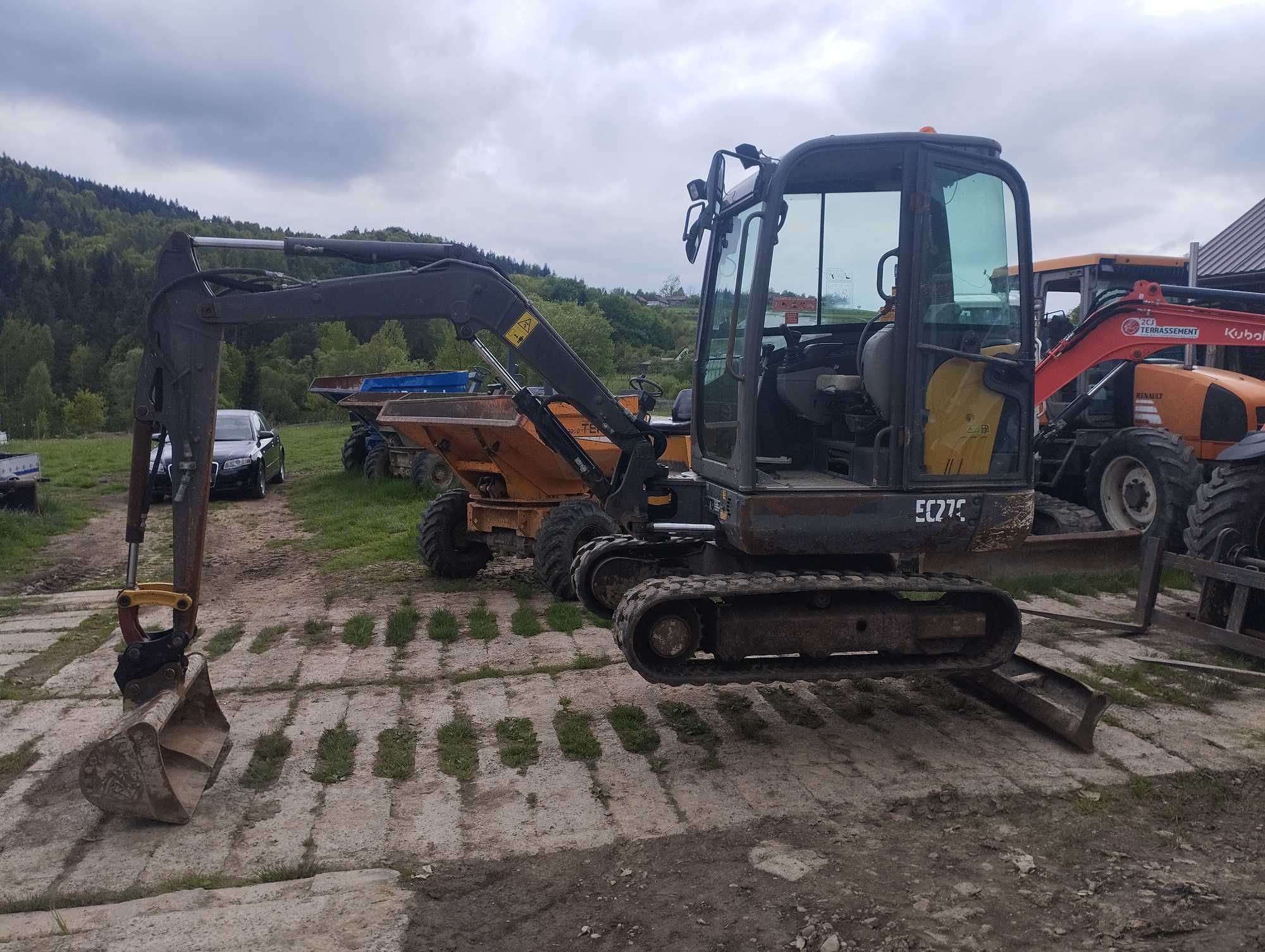 minikoparka VOLVO EC27 c jcb kubota takeuchi