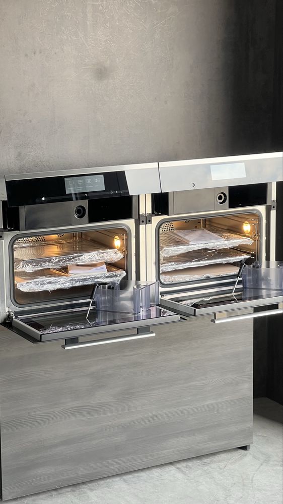 Духововй шкаф с пароваркой Miele DGC 6805 пряма підключка духовка