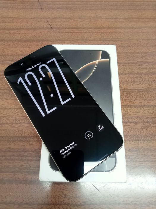 Iphone 16 Pro Max - Como novo