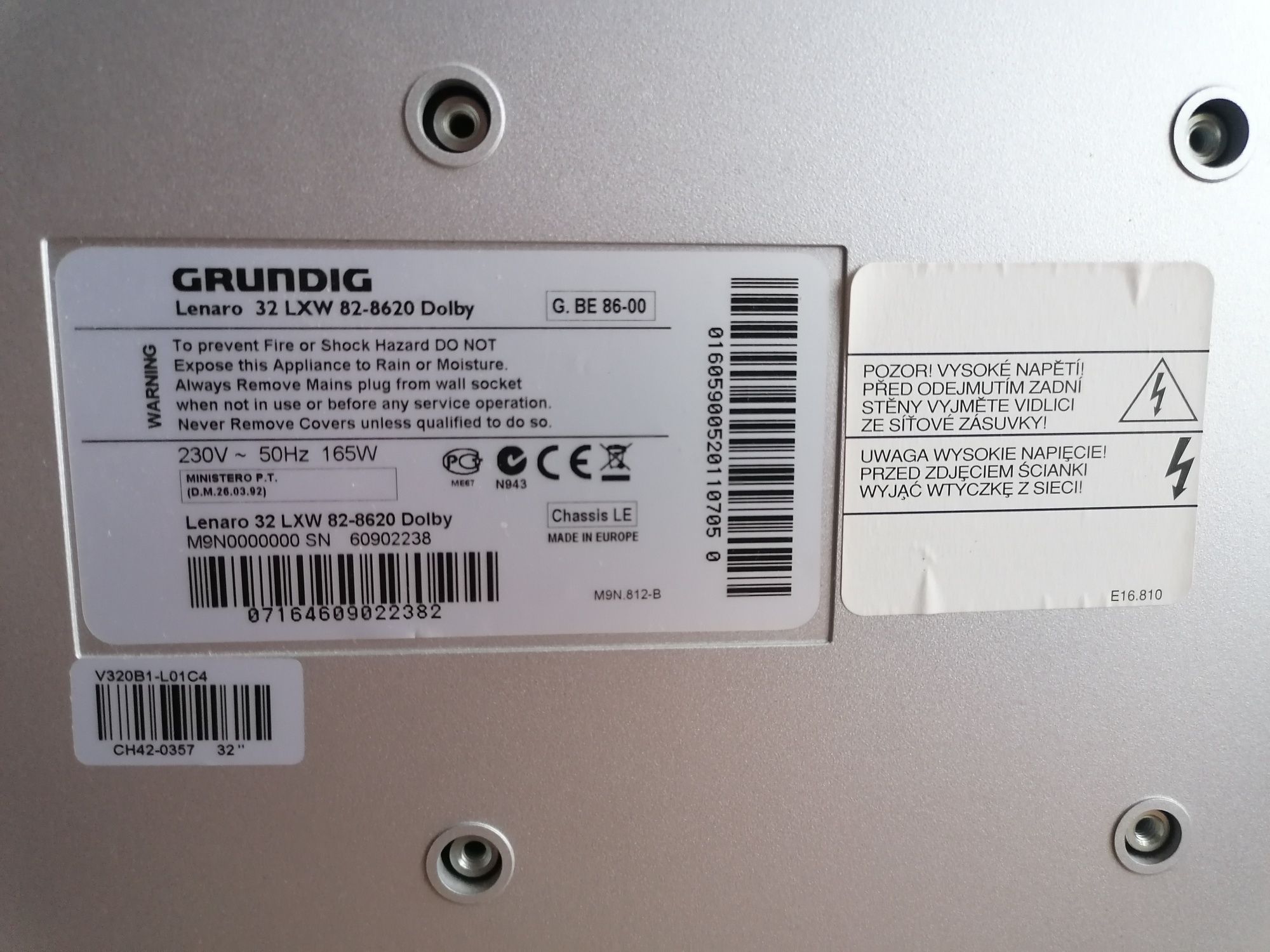 Telewizor GRUNDIG Lenaro 32 LXW 82-8620 Dolby 50Hz