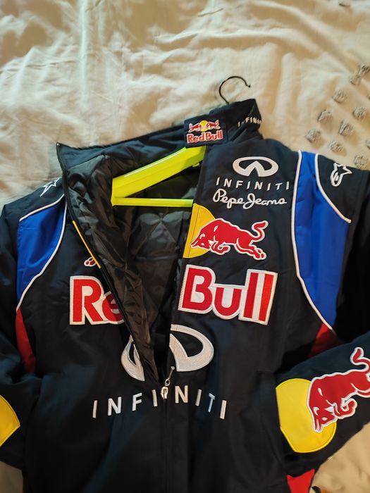 Casaco Redbull Infinity