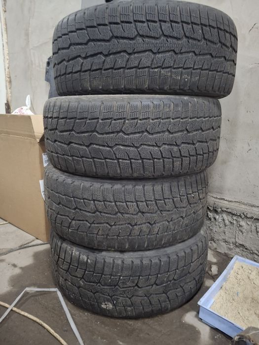 Toyo gsi 6 215/45 R17
