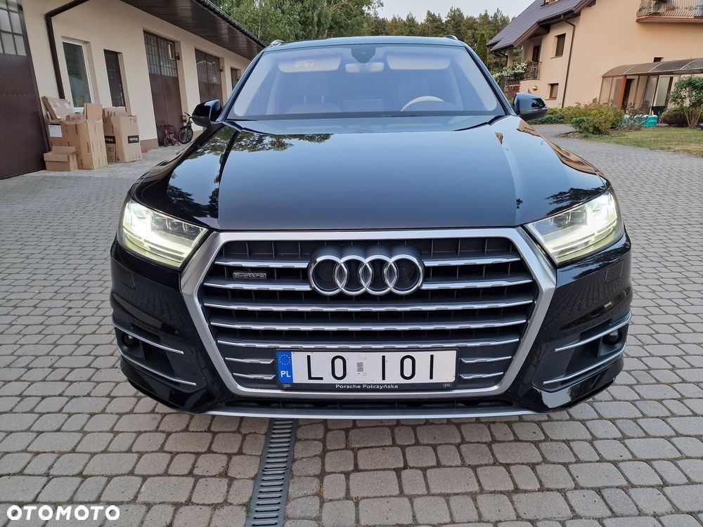 Audi Q7 3.0TDI  Idealne bezwypadkowe Polski salon