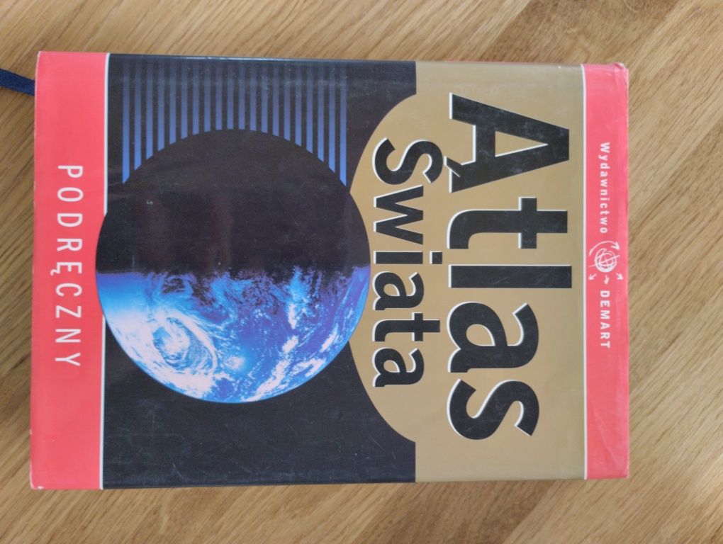 Podręczny Atlas Świata Demart