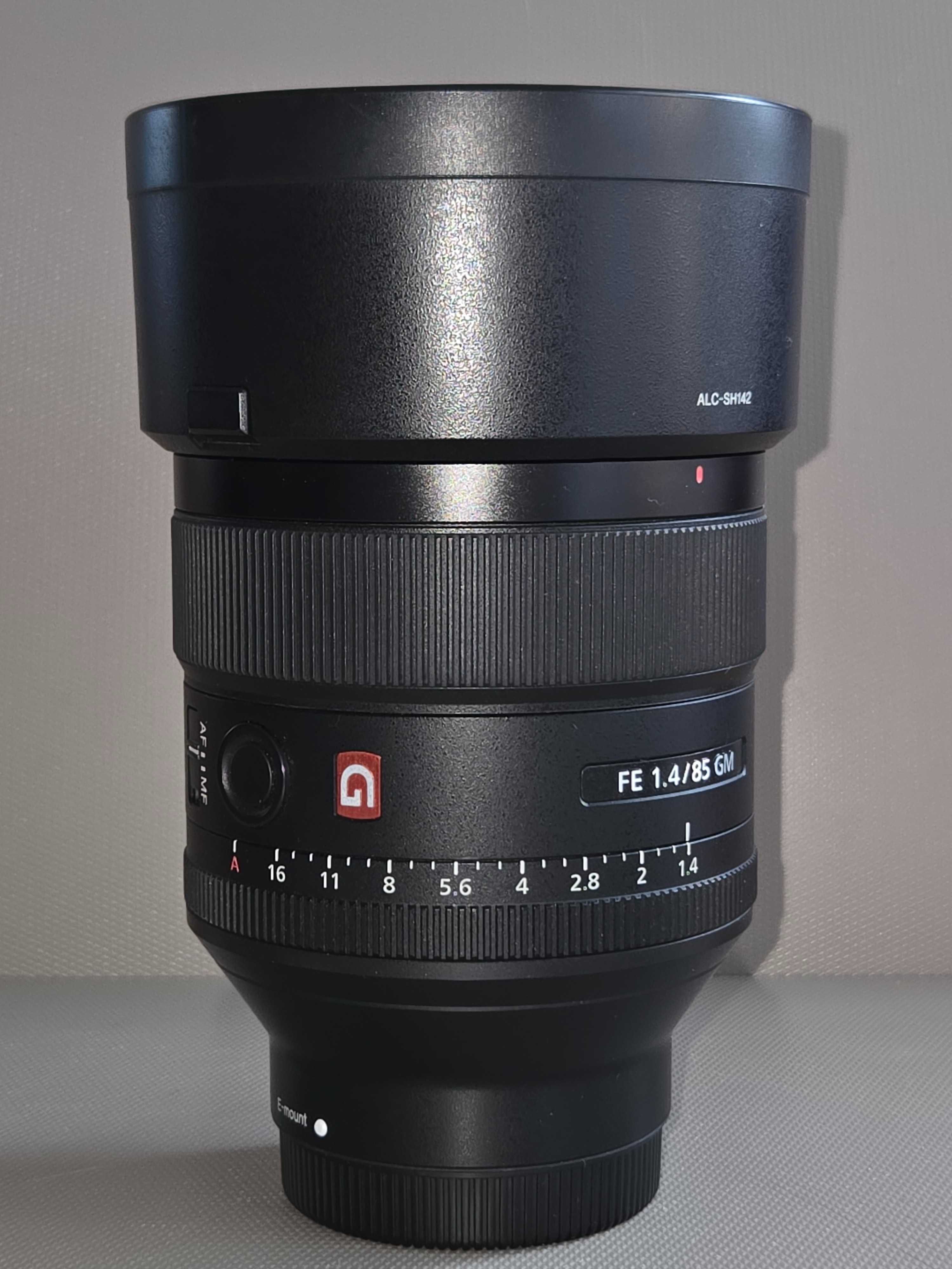 Sony FE 85 mm f/1.4 GM