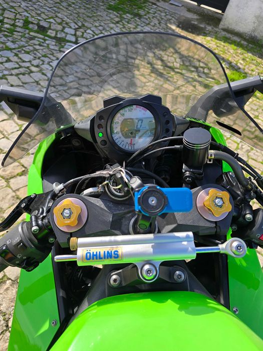 Kawasaki NINJA ZX10R 2008