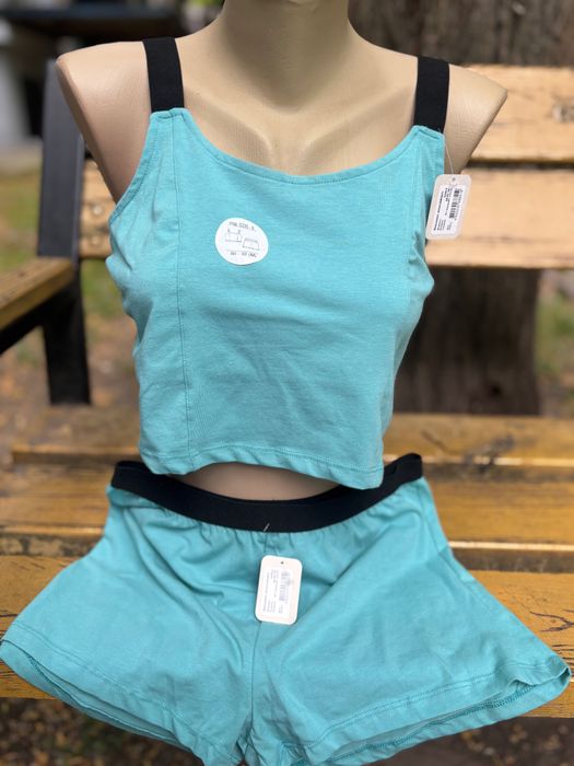 Комплект жіночий