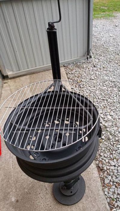 Grill węglowy ogrodowy do garażu