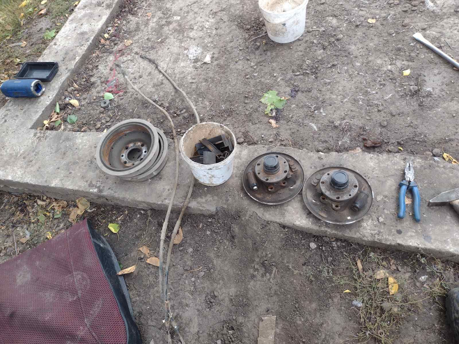 Ступеці тормозні барабани набір на авто або  на прицеп. Ваз 2108-2113