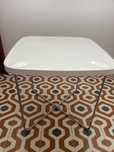 Mesa de apoio branca