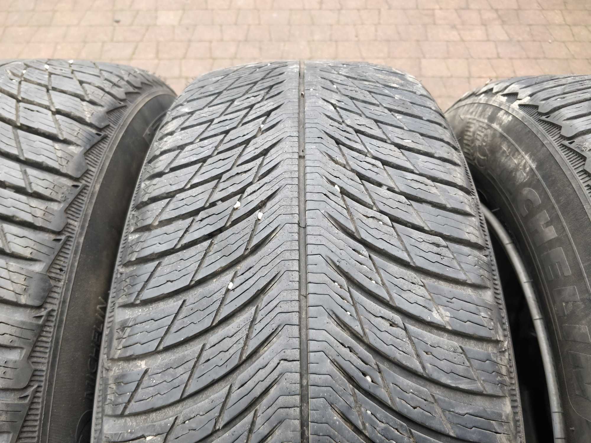 3416. Opony zimowe 235/60/17 Michelin 7.5mm cena za 2szt