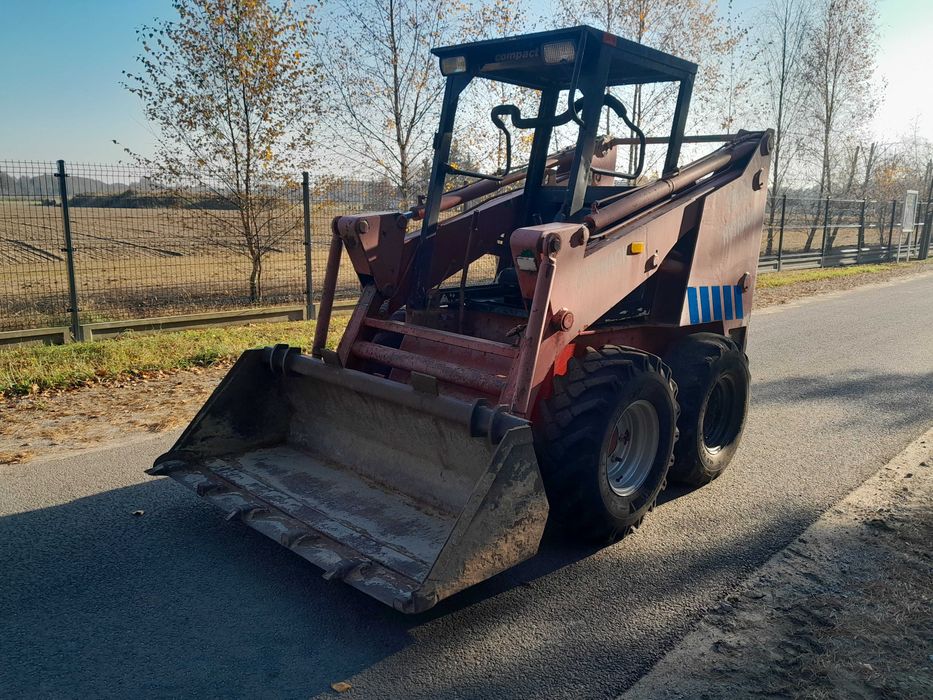 Wózek widłowy ładowarka hytrac bobcat