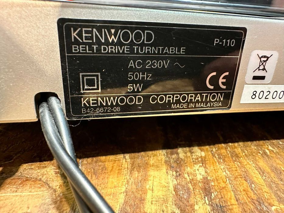 Gramofon Kenwood P-110 półautomat z przedwzmacniaczem