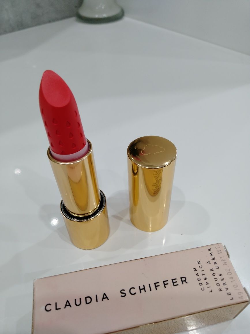 Luksusowa pomadka Art Deco Claudia Schiffer nr 271 casper