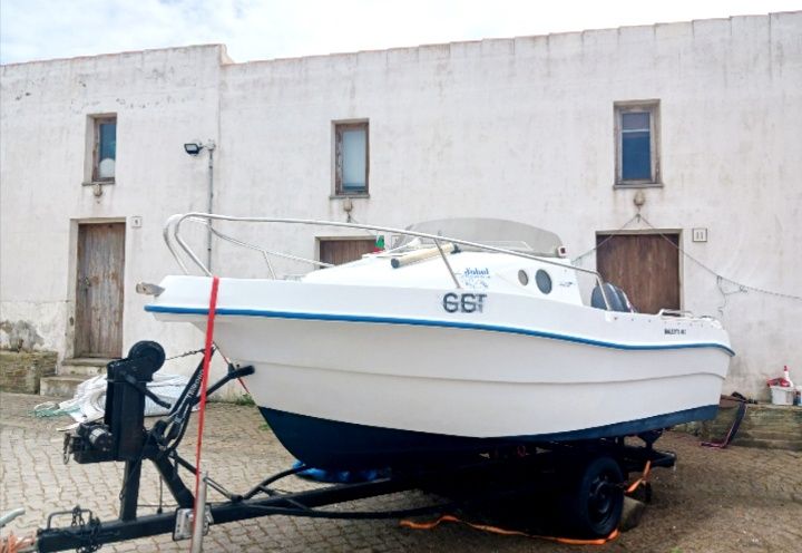 RESERVADO Barco Baleote 460