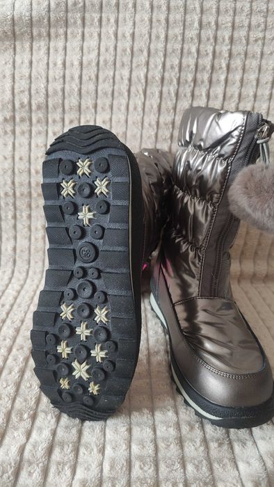 Зимові чоботи 35р