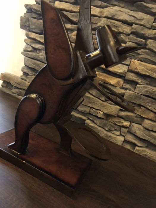 Stojak drewniany na wino kieliszki 48tknd