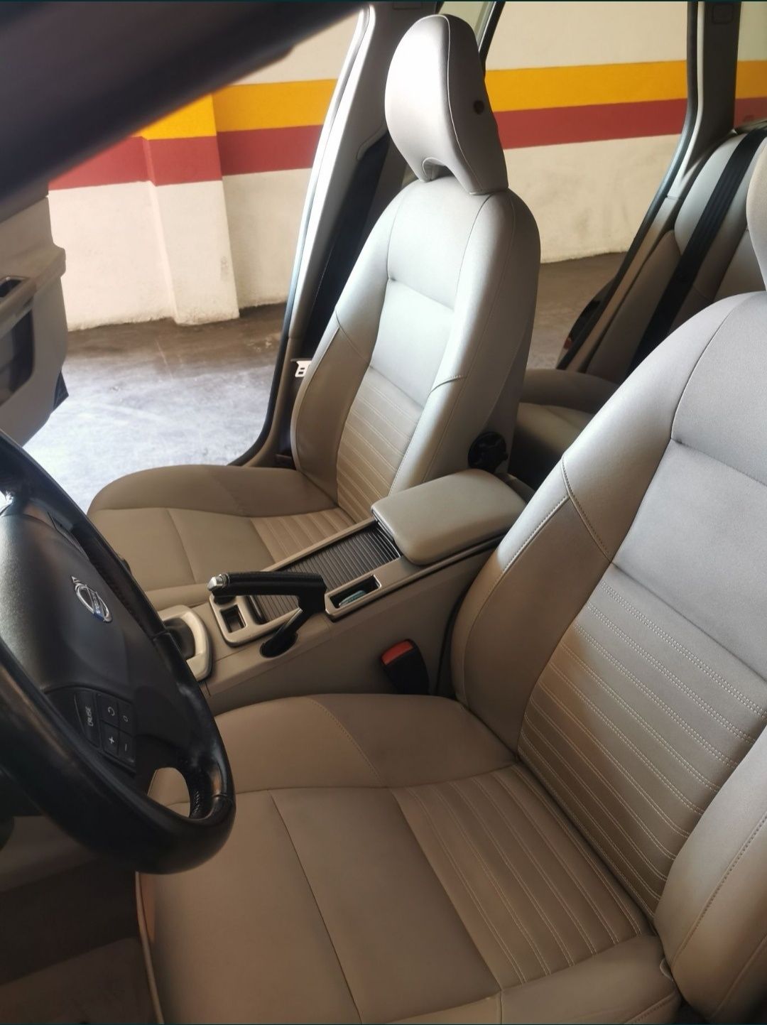 Volvo V50 2.0 Diesel/livro de revisões na Volvo