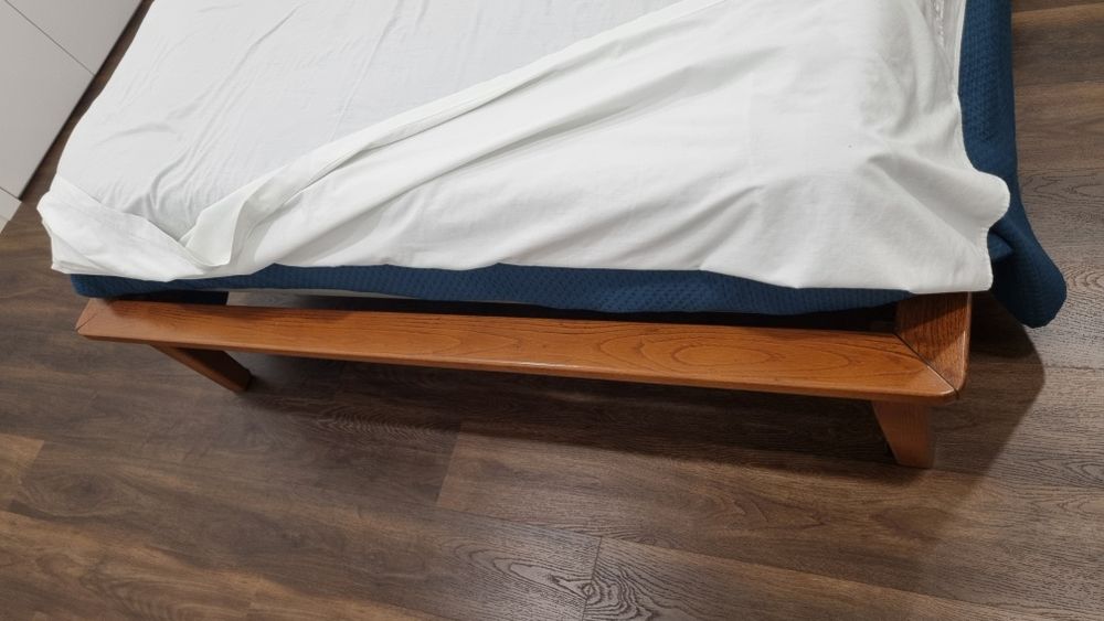 Cama casal com colchão